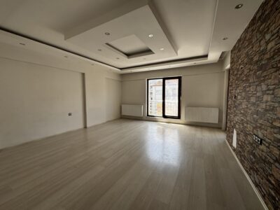 ELİT'ten BAĞBAŞI ESKİYOLDA ASANSÖRLÜ 8 YILLIK ARAKAT FIRSAT 3+1
