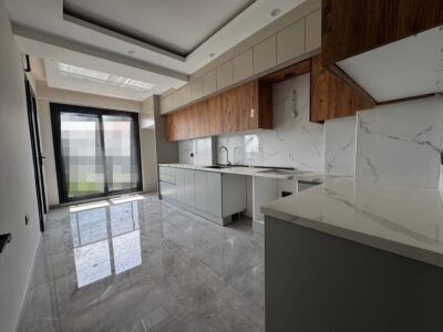 ELİT'ten KARAHASANLIDA 130M2 KAPALI OTOPARK HAVUZ PEYZAJLI FIRSAT