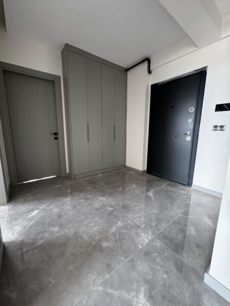 ELİT'ten KARAHASANLIDA 130M2 KAPALI OTOPARK HAVUZ PEYZAJLI FIRSAT