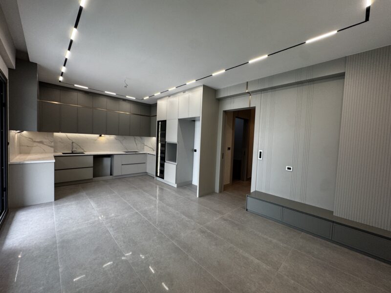 ELİT'ten 1200 EVLER MAH.HAVUZLU KAPALI OTOPARK PEYZAJ MÜKEMMEL DAİRE