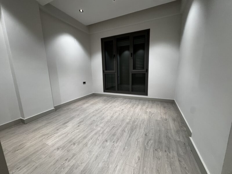 ELİT'ten 1200 EVLER MAH.HAVUZLU KAPALI OTOPARK PEYZAJ MÜKEMMEL DAİRE