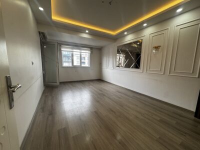ELİT'den ÖZEL SAĞLIK HAST.MEVKİ CADDE ÜZERİNDE ASANSÖRLÜ ARAKAT