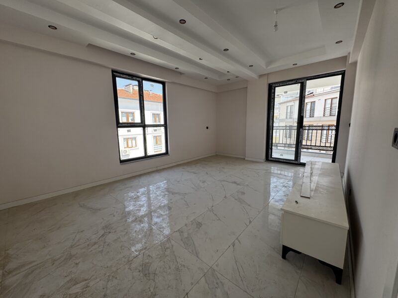 ELİT'den ATALAR MAH.KIBRISŞEHİTLER CAD.3+1 ASANSÖRLÜ SIFIR LÜKS DAİRE